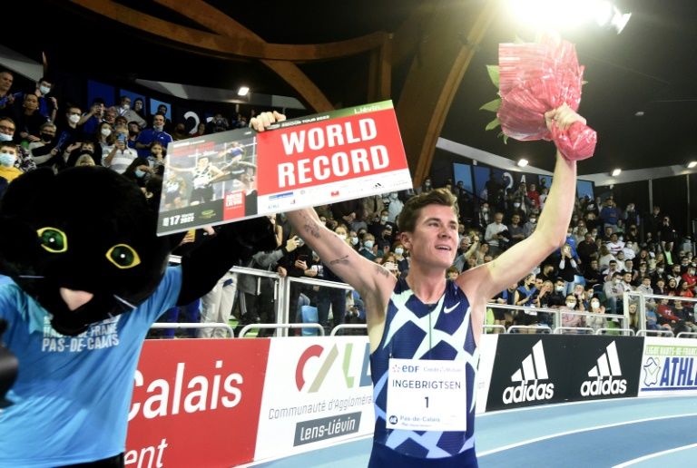 Ingebrigtsen Breaks 1500m Indoor World Record | IBTimes