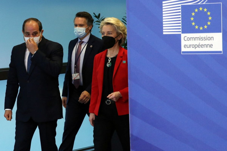 European Commission President Ursula von der Leyen and Egyptian President Abdel Fattah el-Sisi arrive at the EU headquarters in Brussels, Belgium, February 17, 2022. Francois Walschaerts/Pool via REUTERS