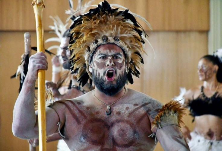 A traditional ceremony was held at the National Museum of Natural History in Santiago to send the statue safely on its long way back home