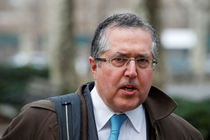 Marc Agnifilo, lawyer for Ex-Goldman Sachs banker Roger Ng, arrives for the criminal trial at the United States Courthouse in Brooklyn, New York, U.S. February 22, 2022. 