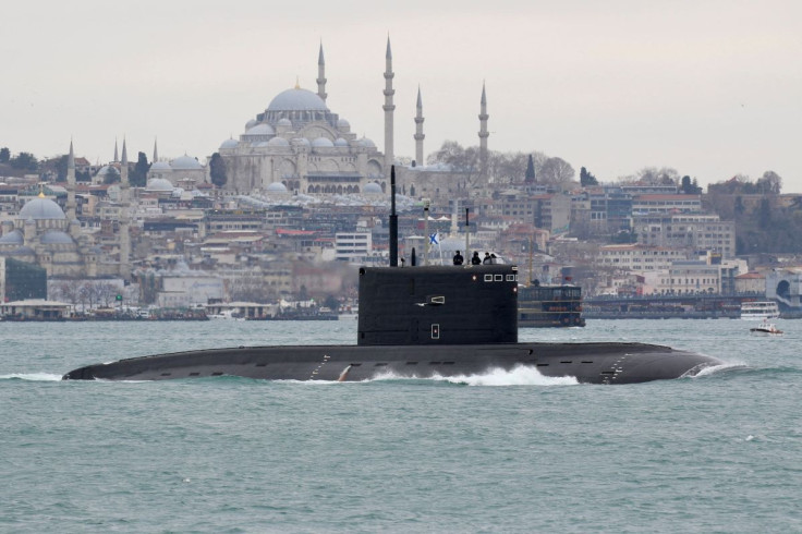 Russian Navy's diesel-electric submarine Rostov-on-Don sails in the Bosphorus, on its way to the Black Sea, in Istanbul, Turkey February 13, 2022. 