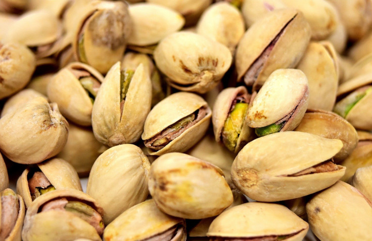 pistachios-g19f1e548c_1920
