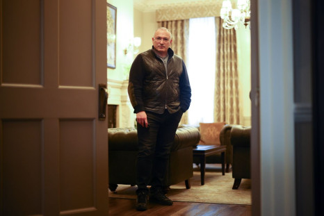 Former Russian tycoon Mikhail Khodorkovsky poses for a pictured after an interview with Reuters in central London, Britain, January 18, 2021. REUTERS / Henry Nicholls