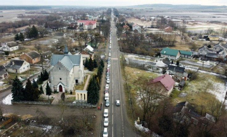 The line of vehicles ended at Tvirzha, a tiny village 24 kilometres (15 miles) to the Shegyni border post