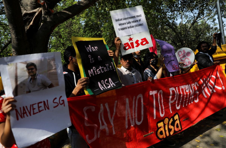 Members of All India Students' Association (AISA) hold placards and banners during a protest demanding Indian government to bring back stranded Indian students from Ukraine, at Jantar Mantar in New Delhi, India, March 2, 2022.
