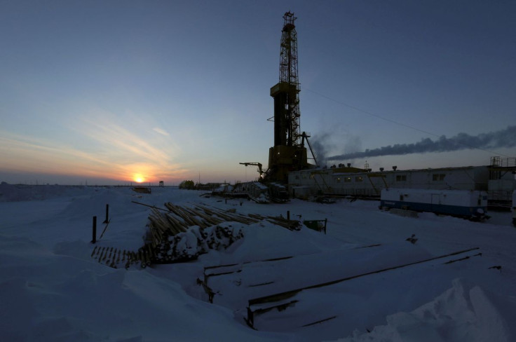 A view shows an oil derrick at Vankorskoye oil field owned by Rosneft company north of the Russian Siberian city of Krasnoyarsk March 25, 2015.