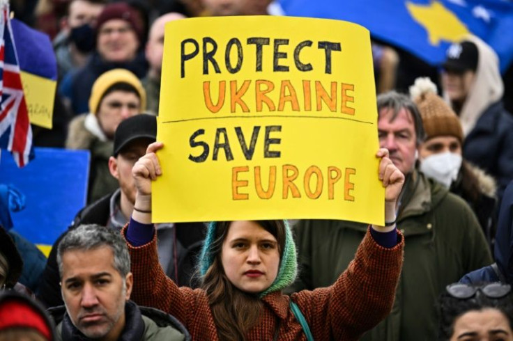 Protesters in London gathered in Trafalgar Square