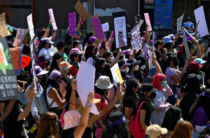 Women march in El Salvador on March 6, 2022 to demand the right to abortion