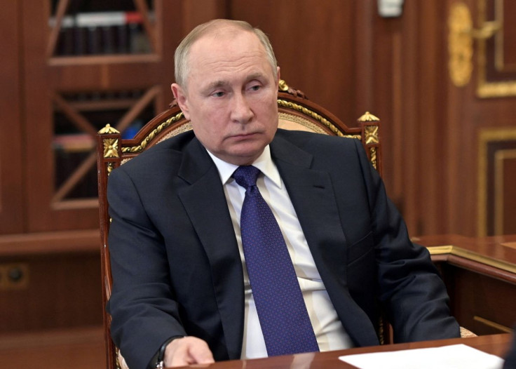 Russian President Vladimir Putin attends a meeting with Governor of Saint Petersburg Alexander Beglov in Moscow, Russia March 1, 2022. Sputnik/Alexey Nikolskyi/Kremlin via REUTERS
