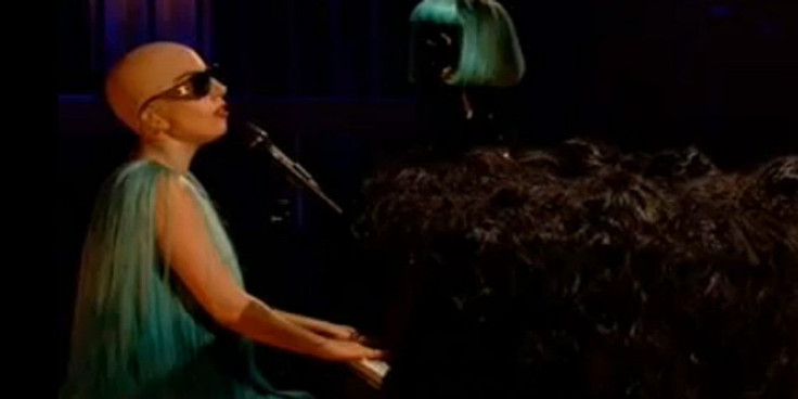 Lady Gaga goes bald