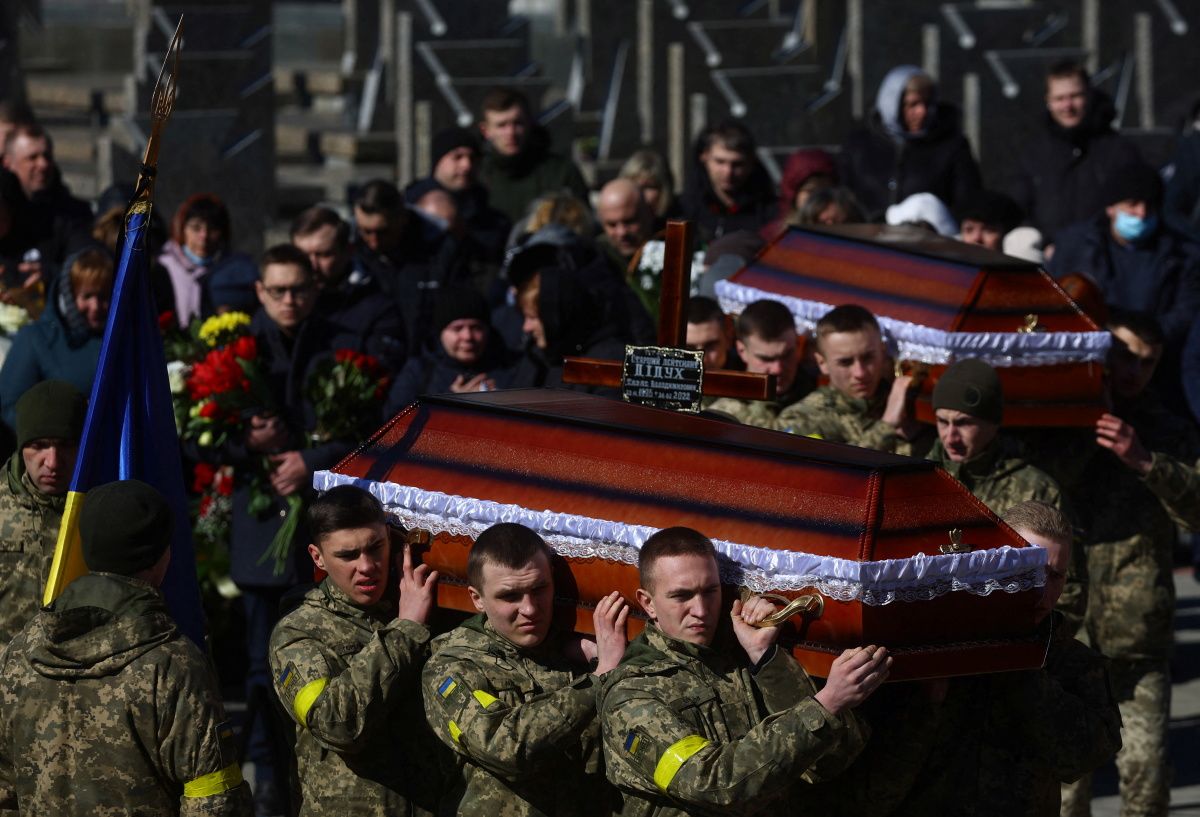 Fight Till Victory, Says Soldier's Widow As Ukraine Military Deaths ...