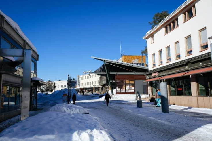 Businesses in Imatra, southeastern Finland, are desperate for Russians to begin crossing the border once more to spend in the city's shops, hotels and spas