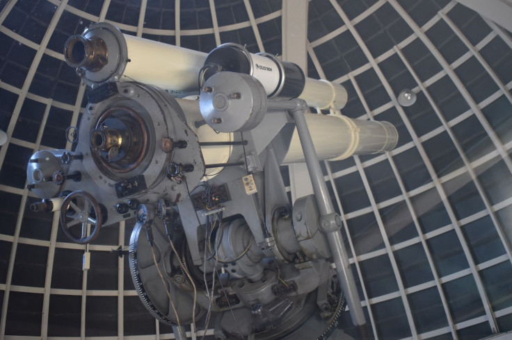 telescope-4459238_1920