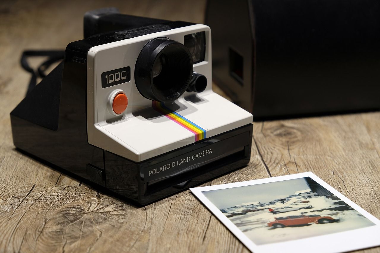8 Best Instant Film Cameras 2022 IBTimes