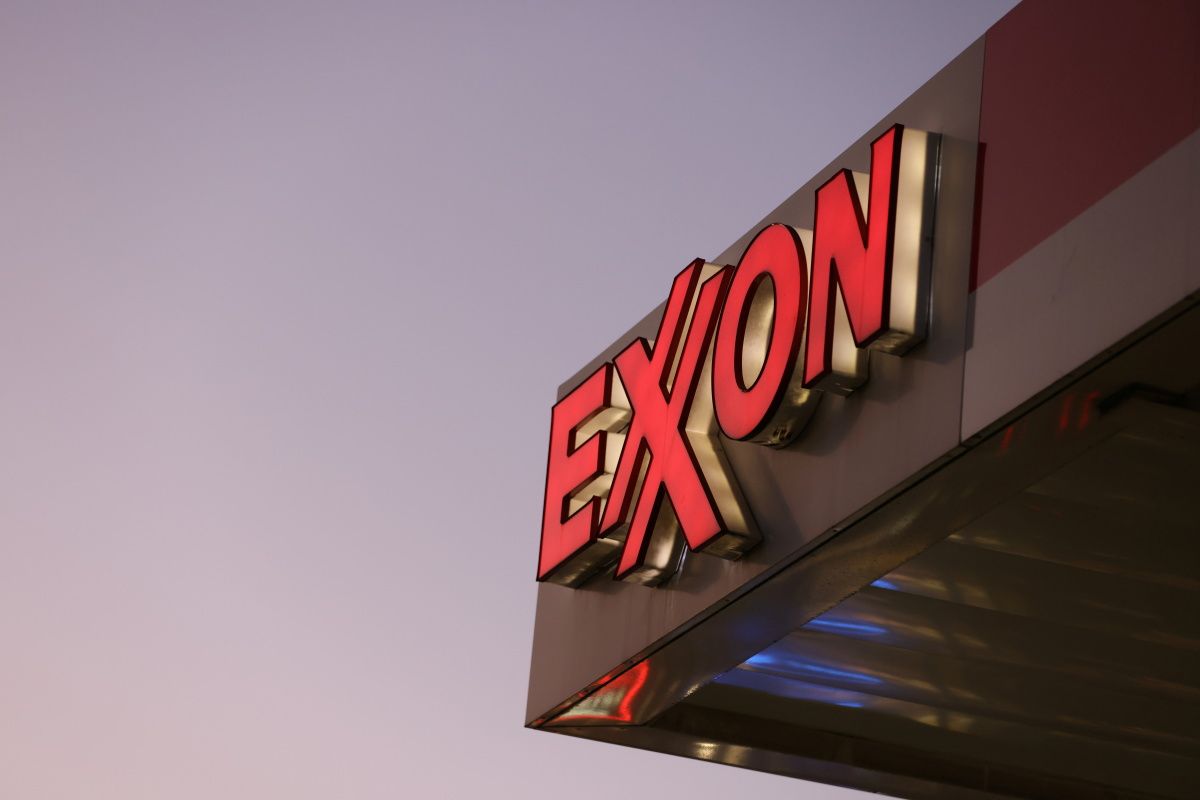 Exxon Posts Record-breaking Second-quarter Profit | IBTimes