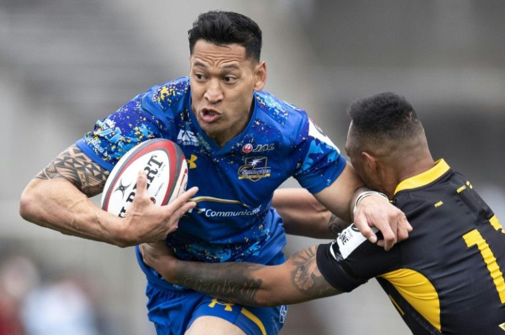Israel Folau, left, in action for Shining Arcs Tokyo-Bay Urayasu against Sungoliath at the weekend in Japan