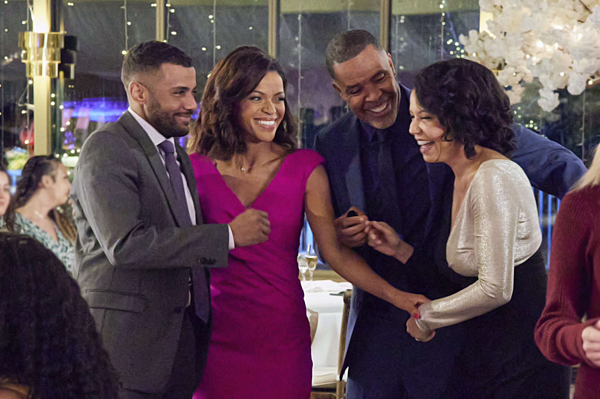 ‘A Second Chance At Love’ Hallmark Movie Premiere: Trailer, Synopsis ...