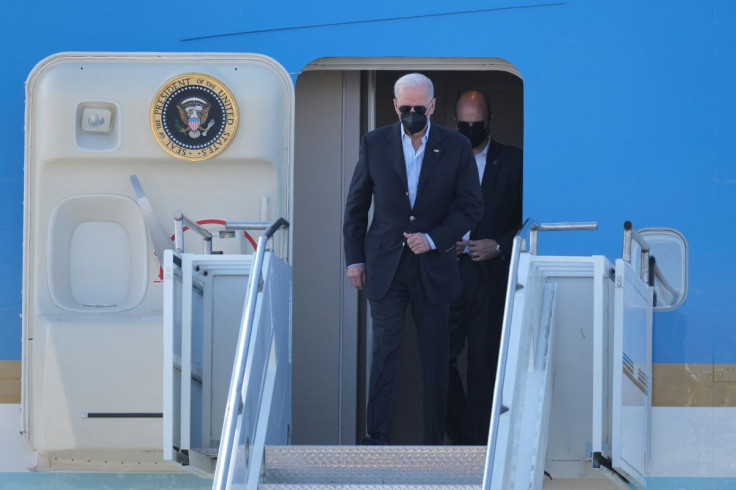 U.S. President Joe Biden steps out of an Air Force One as he arrives to visit Poland, amid Russia's invasion of Ukraine, near Rzeszow, Poland, March 25, 2022. Patryk Ogorzaleki/Agencja Wyborcza.pl via REUTERS 