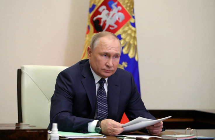 Russian President Vladimir Putin chairs a meeting on the development of air transportation and aircraft manufacturing, via a video link at the Novo-Ogaryovo state residence outside Moscow, Russia March 31, 2022. Sputnik/Mikhail Klimentyev/Kremlin via REUT