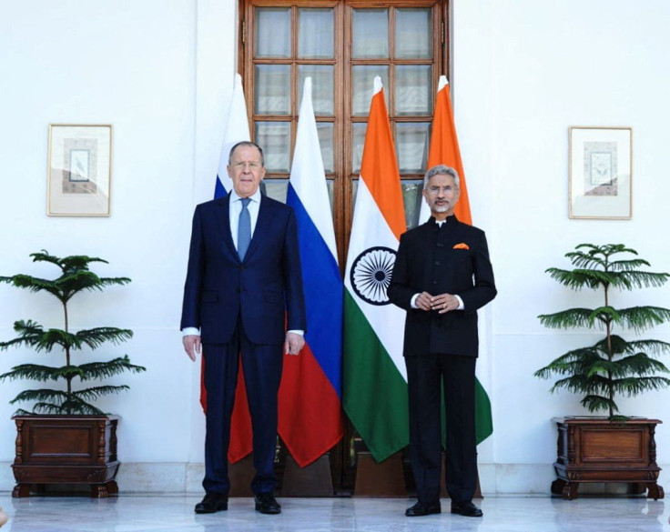 India's Foreign Minister Subrahmanyam Jaishankar and his Russian counterpart Sergei Lavrov are seen before their meeting in New Delhi, India, April 1, 2022. @DrSJaishankar/Twitter/Handout via 