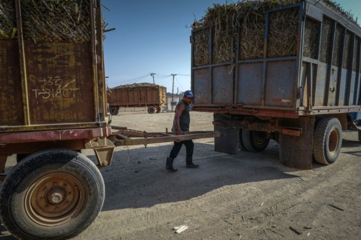 There are not enough spare parts, even tires, for harvesters and trucks in Cuba and producers do not have money to buy parts anyway