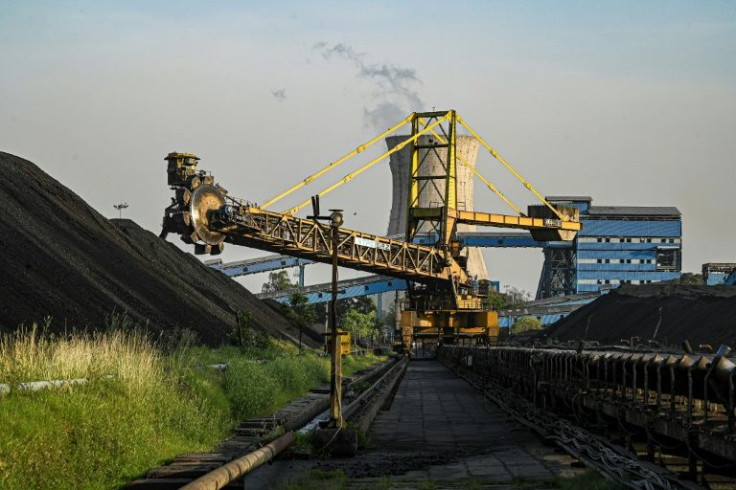 Coal-based plants are attempting to make themselves cleaner, but their efforts pale in comparison to their overall emission rate