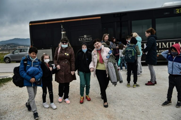 Within weeks of the conflict starting, Athens issued temporary residence permits to Ukrainian refugees