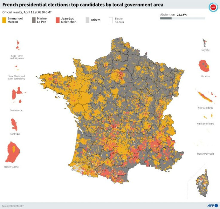 Map of France and overseas territories showing leading candidates by local government area in the first round of the French presidential elections