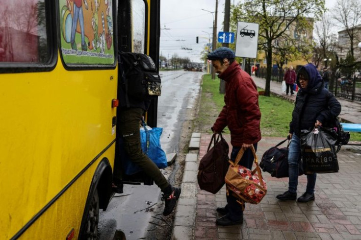 Ukrainians continue to flee the fighting with the UN reporting nearly 80,000 left on Wednesday alone