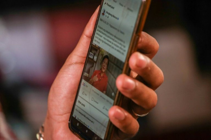 Philippine President Rodrigo Duterte has vetoed legislation that would have required registration for both SIM cards and social media use
