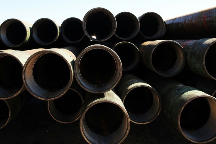 Naturtal gas drilling pipes in Texas: the US government is to resume selling oil and gas drilling leases on federal land, although on less land than had been expected and at a much higher royalty rate for energy companies