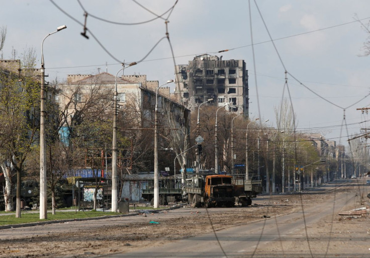 A view shows a street damaged during Ukraine-Russia conflict in the southern port city of Mariupol, Ukraine April 15, 2022. 