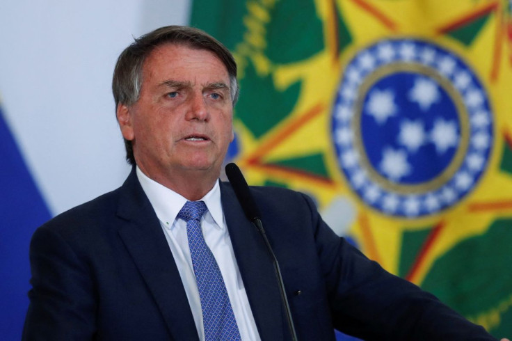 Brazil's President Jair Bolsonaro speaks during a ceremony to hire the first doctors of the "Medicos pelo Brasil" Program at the Planalto Palace in Brasilia, Brazil April 18, 2022.
