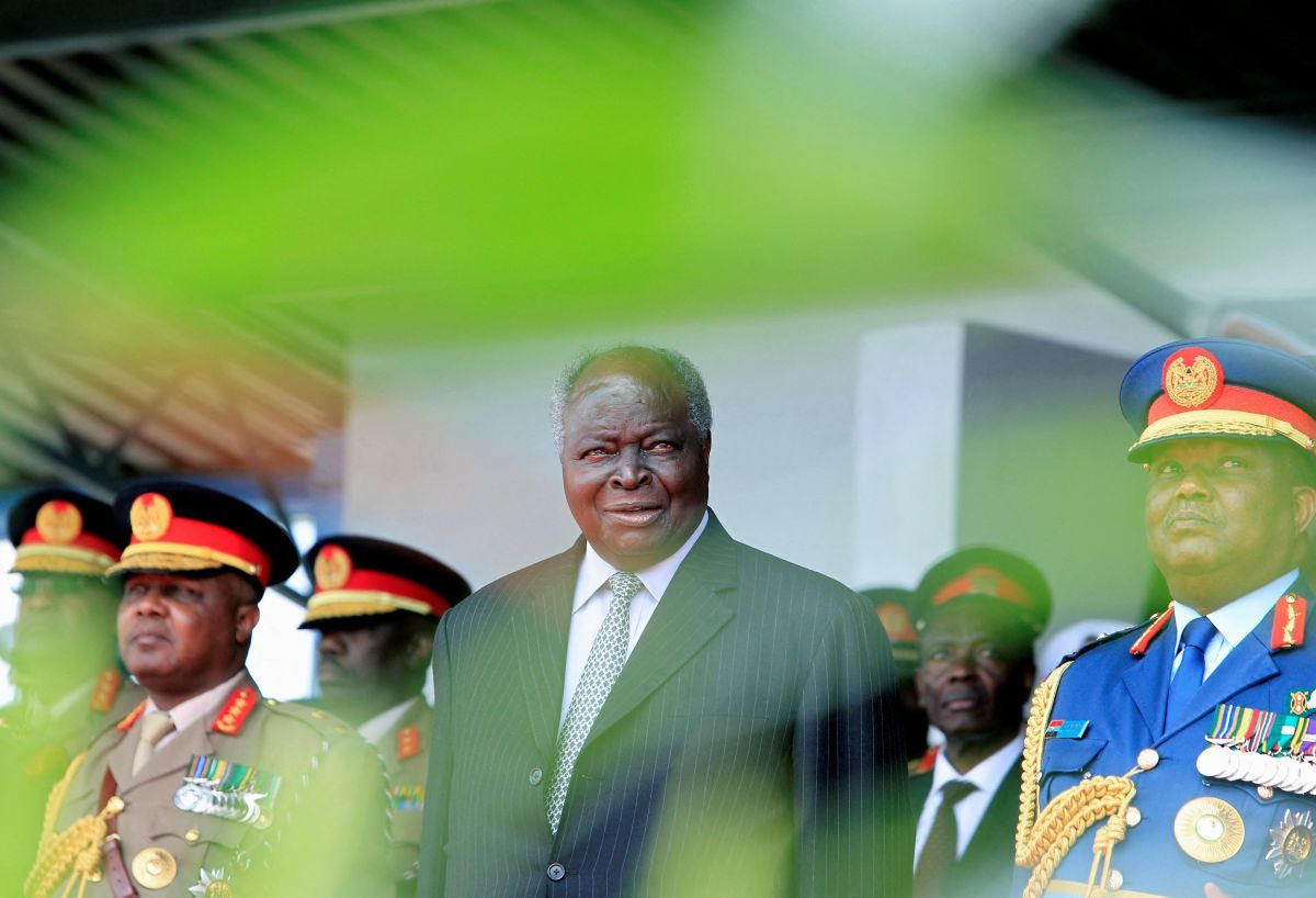 Kenya's Former President Kibaki Dies At 90 | IBTimes