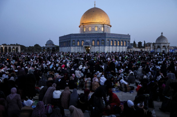 Palestinians pray on Laylat al-Qadr during the holy month of Ramadan, at the compound that houses Al-Aqsa Mosque and Dome of the Rock, known to Muslims as Noble Sanctuary and to Jews as Temple Mount, in Jerusalem's Old City April 27, 2022