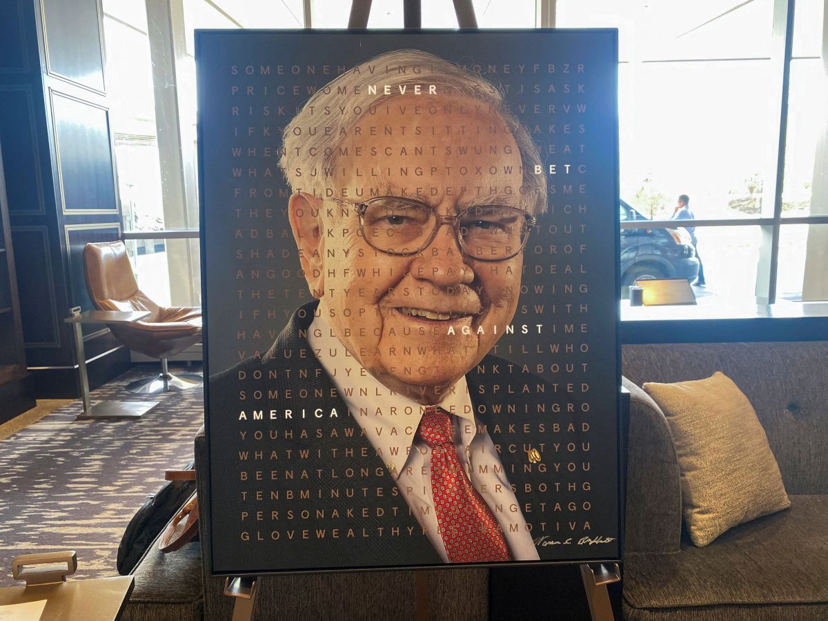 Warren Buffett S Woodstock For Capitalists A Smaller Affair After Warren Buffett S Woodstock For Capitalists A Smaller Affair After