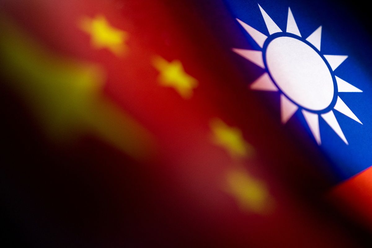 taiwan-slams-provocative-china-for-sending-fighters-across-taiwan-strait