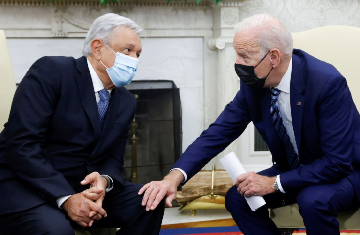 U.S. President Joe Biden welcomes Mexico's President Andres Manuel Lopez Obrador in the Oval Office at the White House in Washington, U.S. November 18, 2021.  