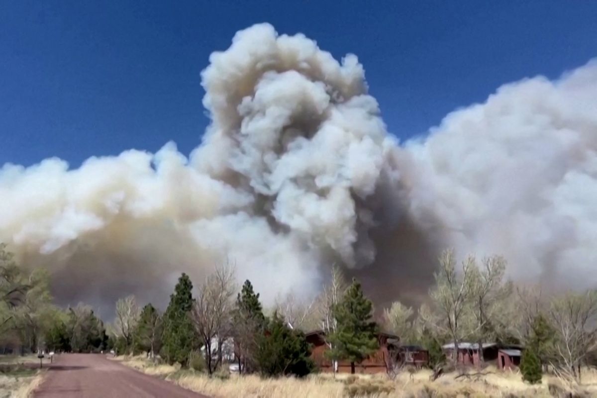 Raging Wildfire Forces New Mexico Mountain Valley To Evacuate