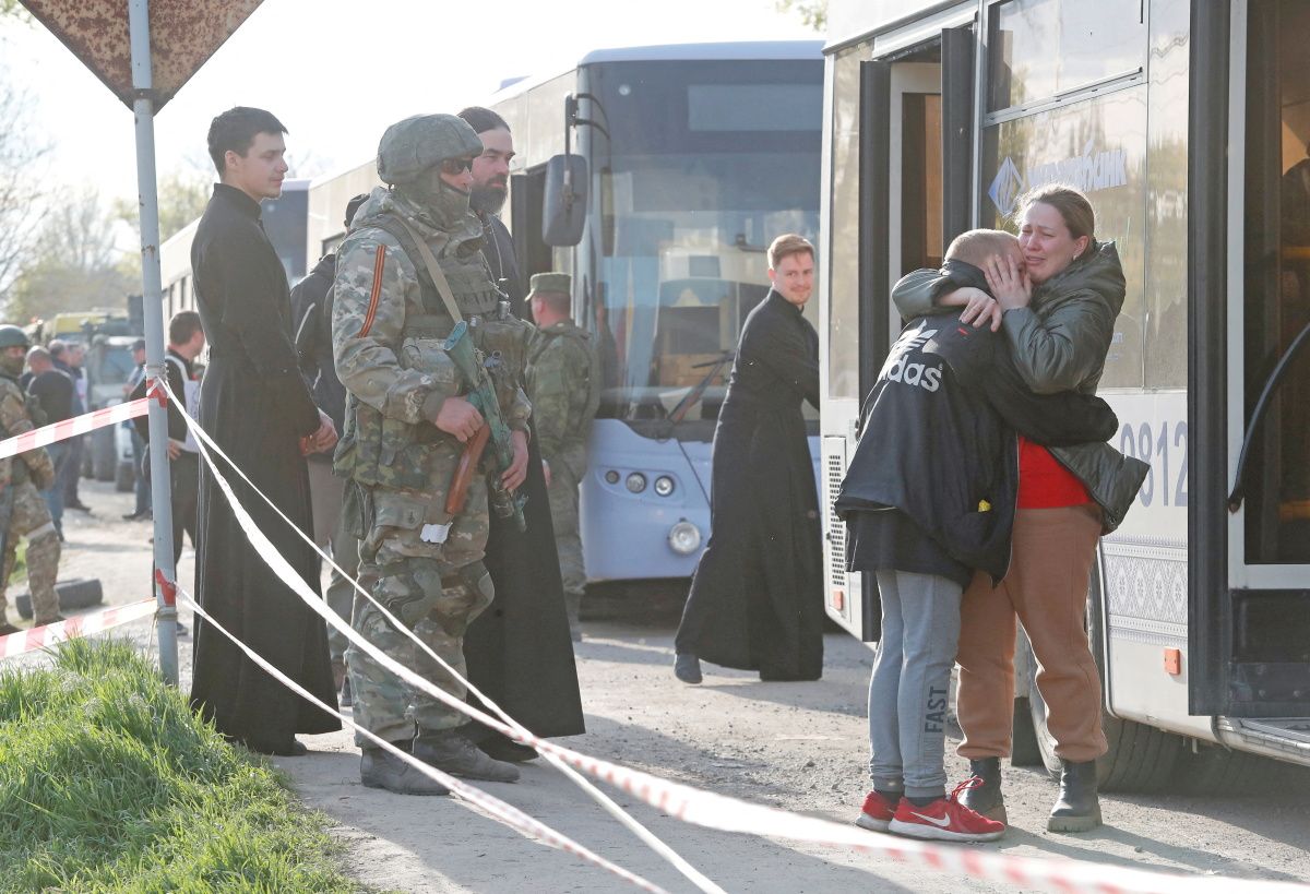 Civilians Evacuated From Ukraine's Mariupol But Many Remain Trapped ...