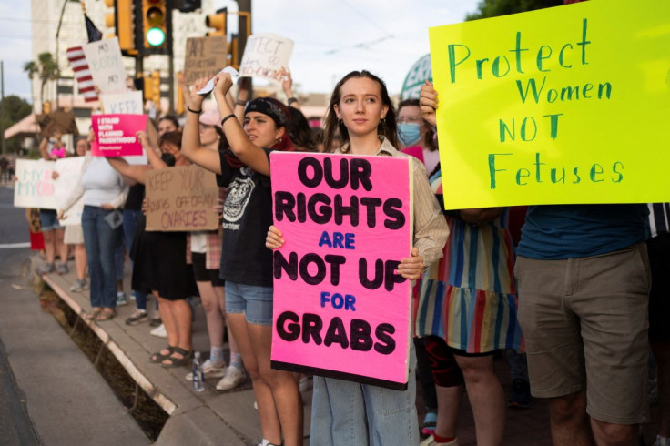 Abortion rights campaigners demonstrate outside of Evo A. DeConcini U.S. Federal Courthouse, after the leak of a draft majority opinion written by Supreme Court Justice Samuel Alito preparing for a majority of the court to overturn the landmark Roe v. Wad