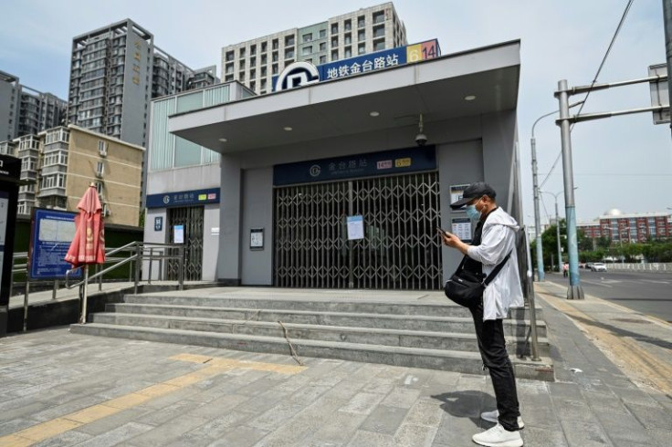 Many subways and restaurants are closed in Beijing to stamp out Covid cases
