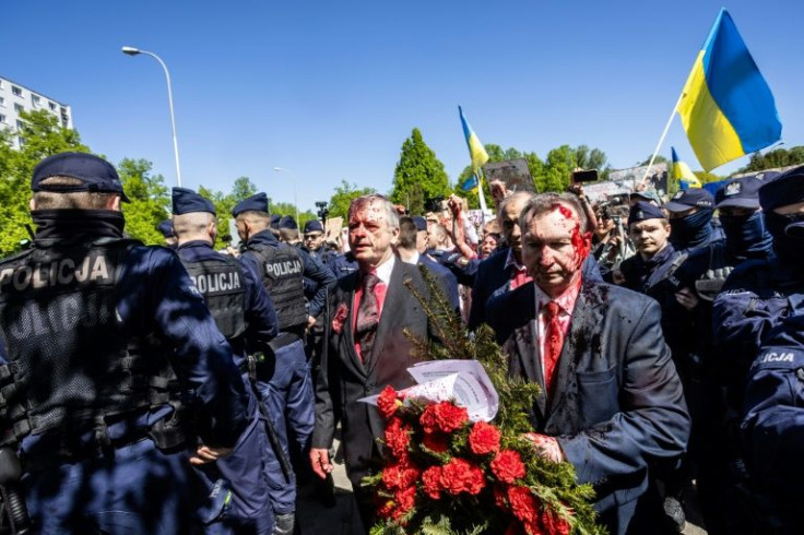 The Russian embassy had planned to hold an official ceremony at the site but cancelled after a negative response from Warsaw's mayor and the foreign ministry