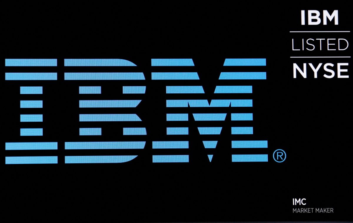 https://d.ibtimes.com/en/full/3501333/logo-ibm-displayed-screen-floor-new-york-stock-exchange-nyse-new-york-us-june-27.jpg