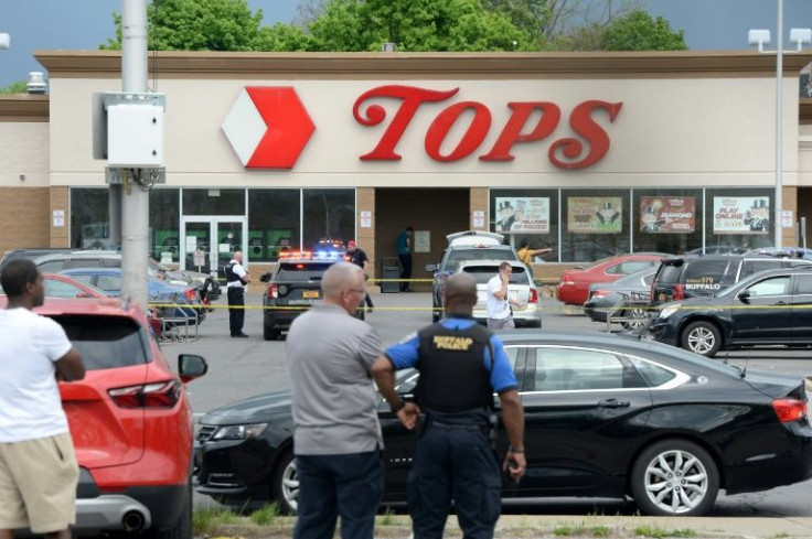 Buffalo police on scene at a Tops Friendly Market on May 14, 2022 in Buffalo, New York