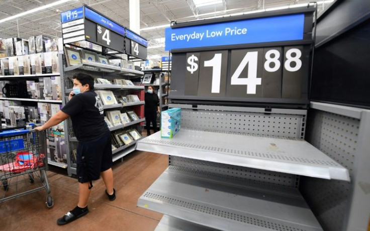 Walmart reported a drop in quarterly profits, showing the impact of wage increases implemented over 2021 in the tight US labor market