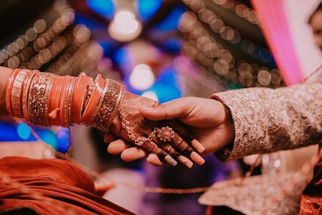 wedding-g609a9bb05_640