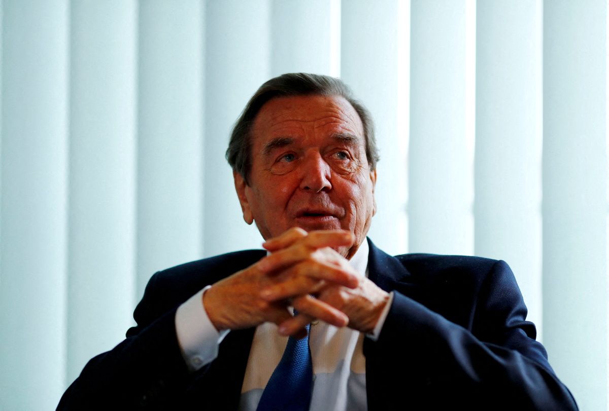 German Ex-Chancellor Schroeder Under EU Pressure Over Rosneft, Gazprom ...