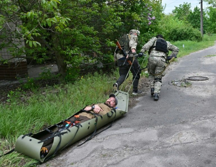 Anticipating a drawn-out conflict, Kyiv has stepped up the training of its new recruits