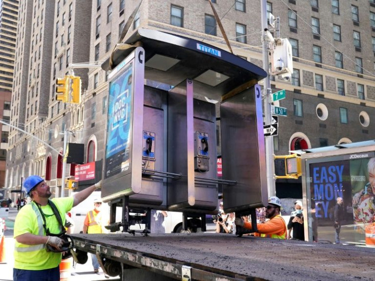 The phone booths were popularized as Superman's changing room, but New Yorkers often found them frustrating, as they frequently did not work and afforded little privacy